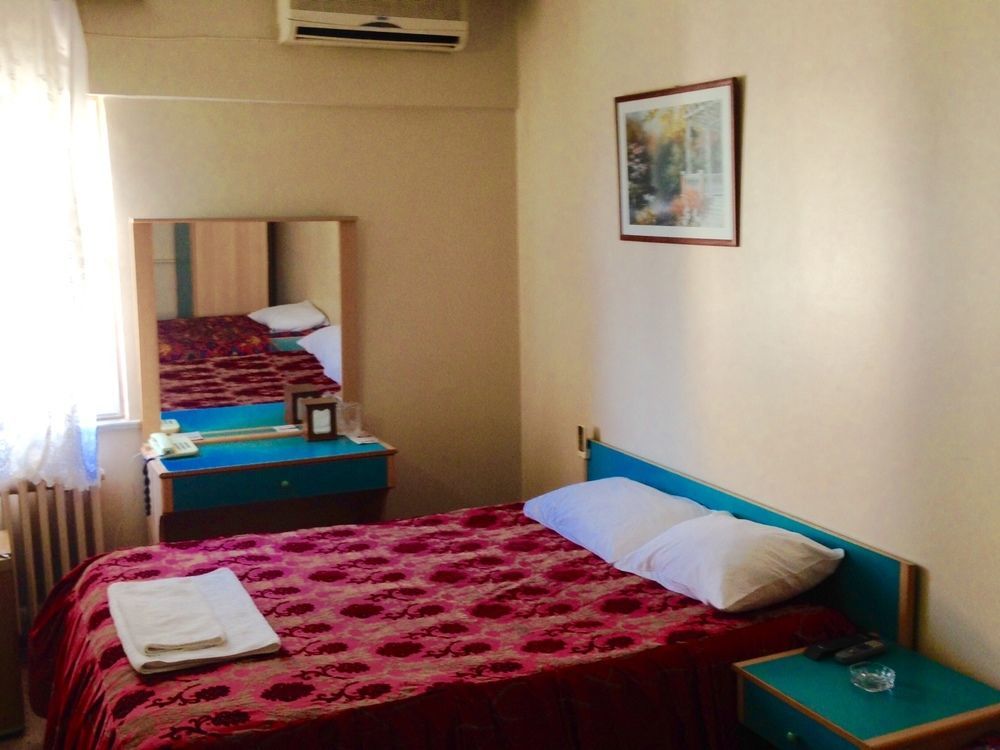 Elite Hotel City Center Saray Bed And Breakfast Bagian luar foto